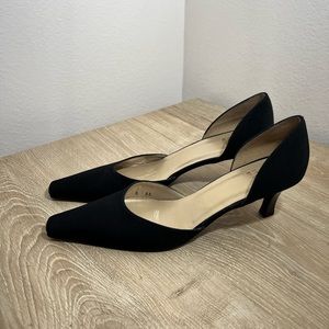 Stuart Weitzman Black Pumps size 8